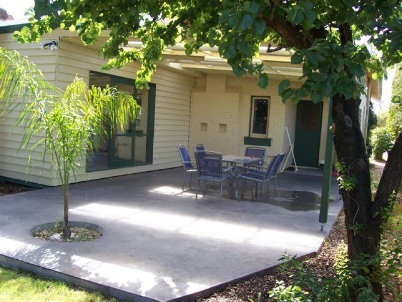 52 Fitzroy Street, Kerang VIC 3579