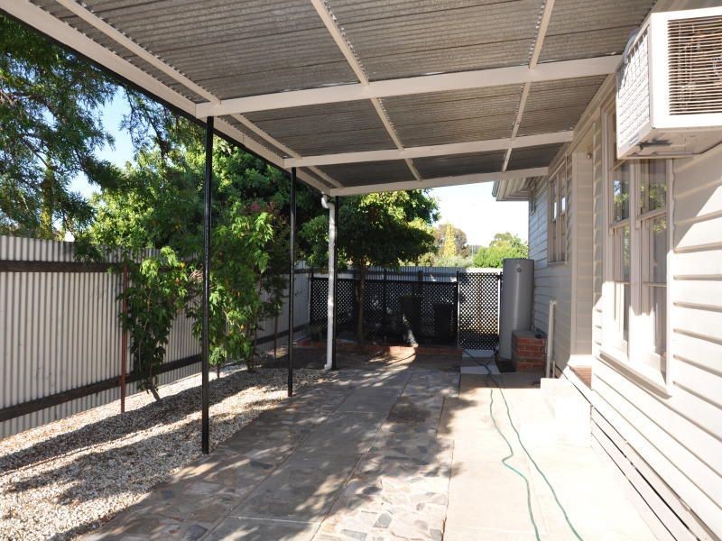 76 Boundary, Kerang VIC 3579