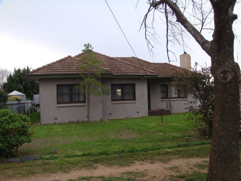 13 Burke, Kerang VIC 3579