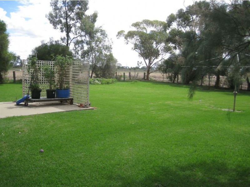 54 Harrisons Rd, Cohuna VIC 3568