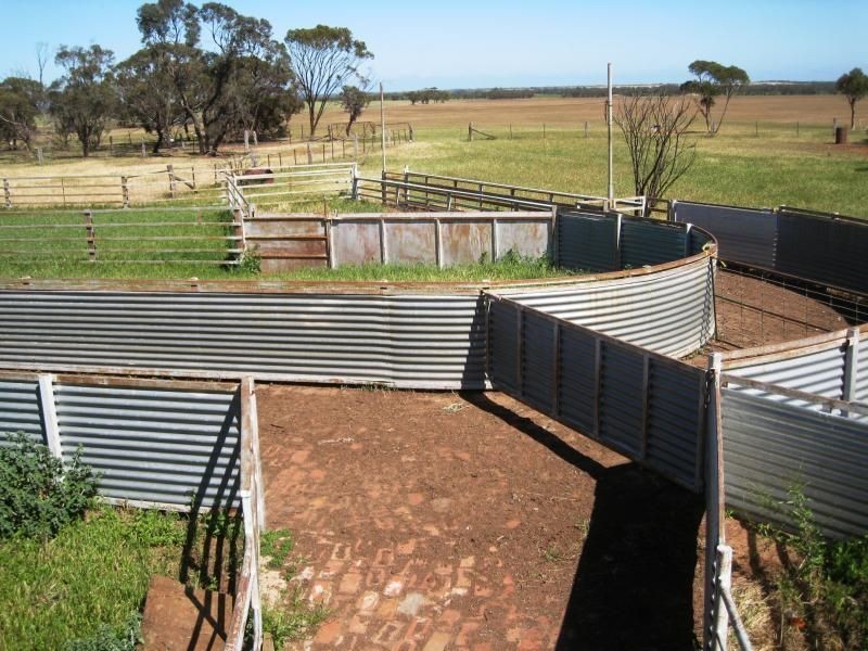 0 x, Barraport VIC 3537