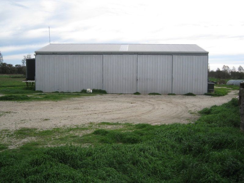 0 x, Kerang VIC 3579