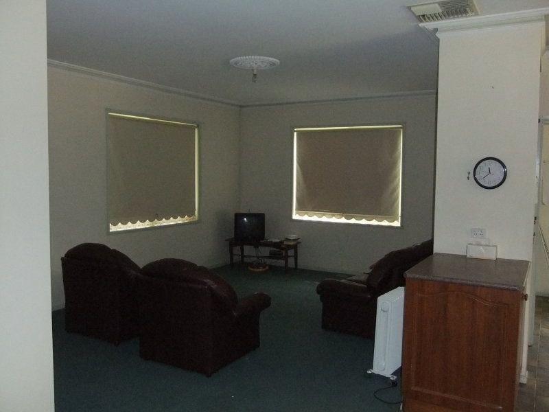 . ., Kerang VIC 3579