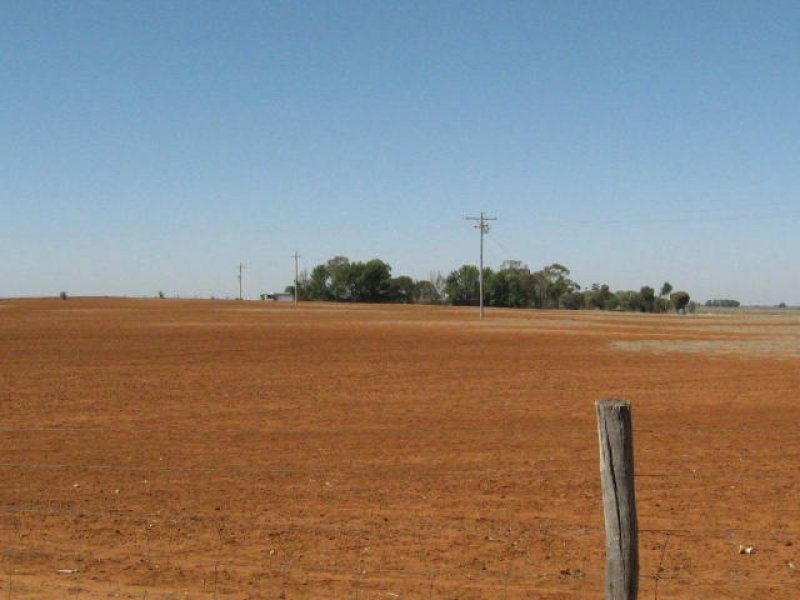 . Murrabit Road, Kerang VIC 3579