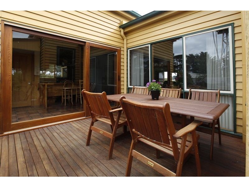 245 Cheveley Road, Woodend North VIC 3442