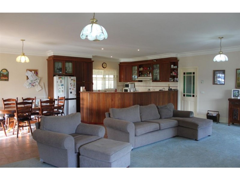 3730 WALLAN – ROMSEY ROAD, Darraweit Guim VIC 3756