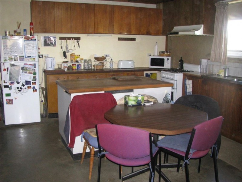 24 DEGRAVES COURT, Kyneton VIC 3444