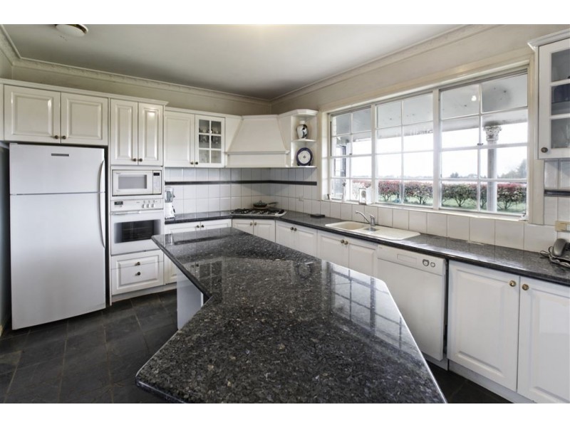 284 KILMORE ROAD, Gisborne VIC 3437