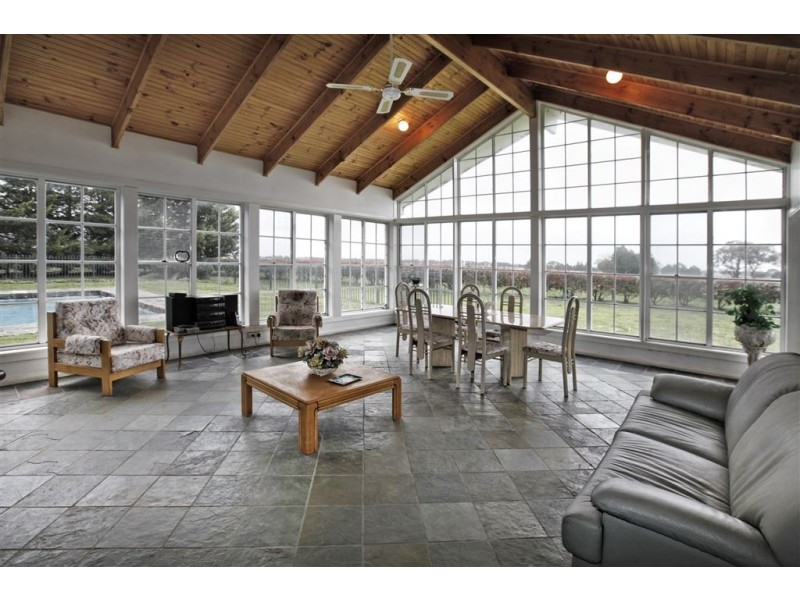 284 KILMORE ROAD, Gisborne VIC 3437