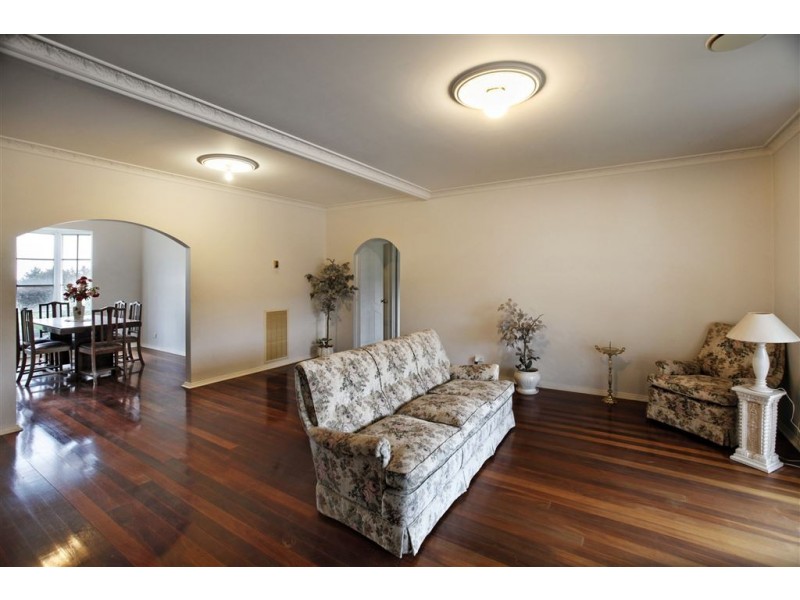 284 KILMORE ROAD, Gisborne VIC 3437