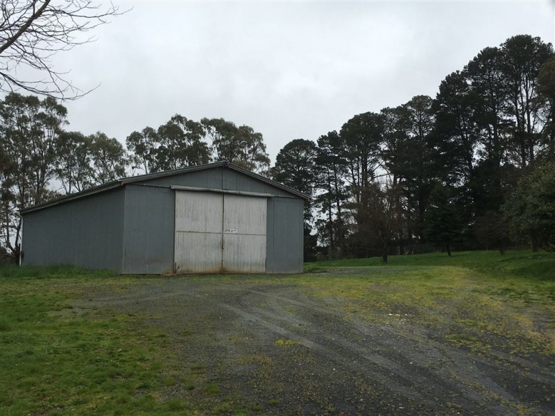 87 EBDEN STREET, Kyneton VIC 3444