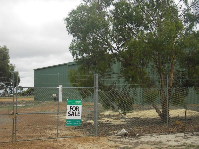 9 Cecil Street, Gnowangerup WA 6335