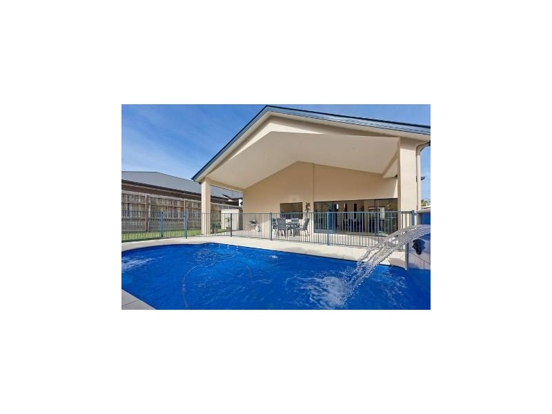 16 Baychester Place, Wakerley QLD 4154