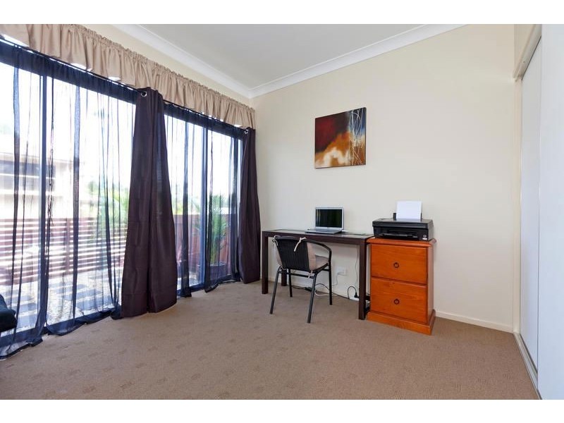 16 Baychester Place, Wakerley QLD 4154