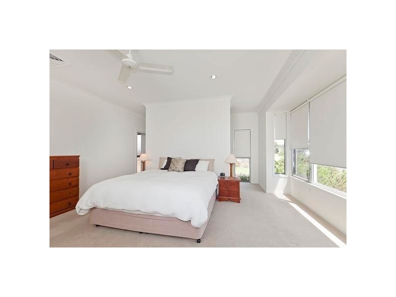 13 Macquarie Street, Wakerley QLD 4154