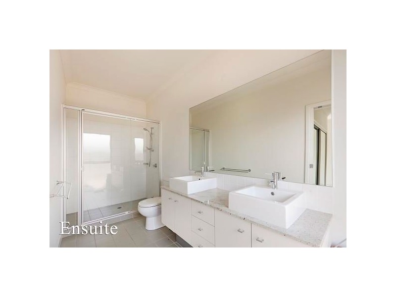 13 Macquarie Street, Wakerley QLD 4154