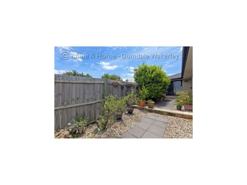 36 Underwood Street, Wakerley QLD 4154