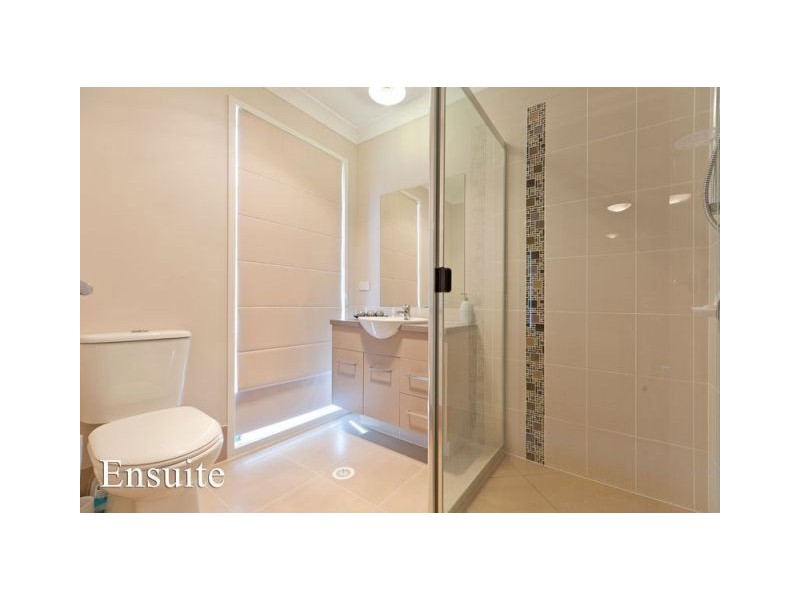 13 McMullan Close, Gumdale QLD 4154