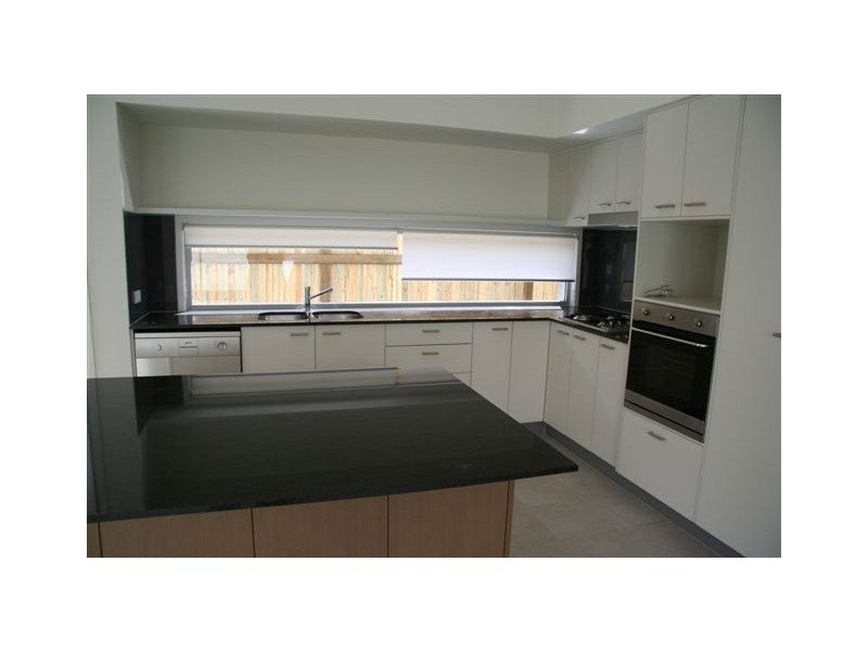 37 Watervale Parade, Wakerley QLD 4154