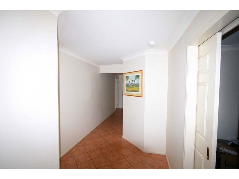 2 Morgan Close, Manly West QLD 4179