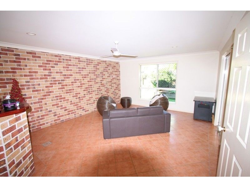 2 Morgan Close, Manly West QLD 4179