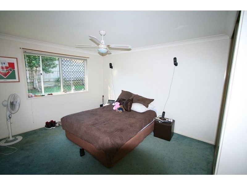 2 Morgan Close, Manly West QLD 4179