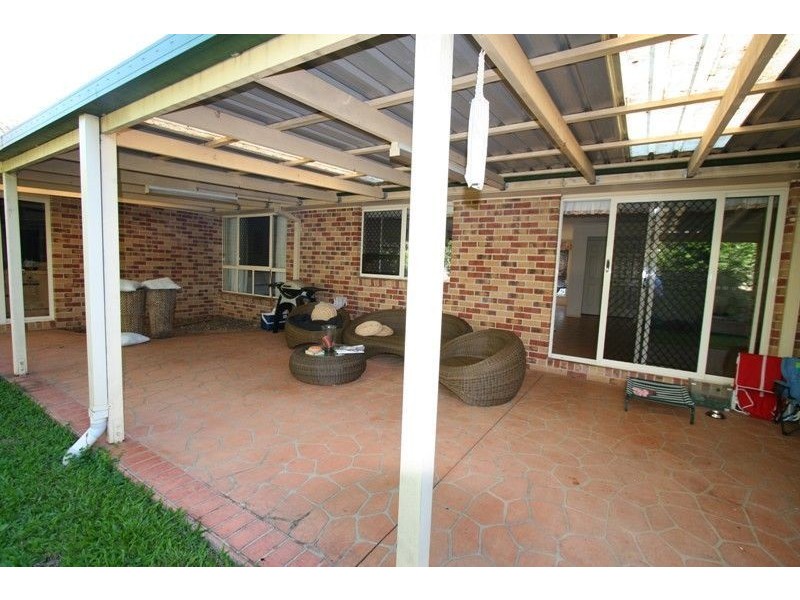 2 Morgan Close, Manly West QLD 4179