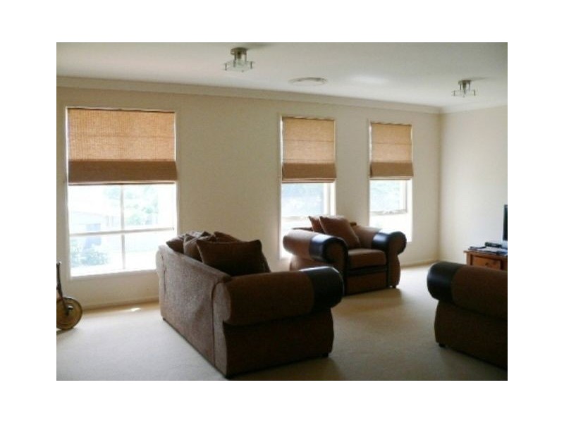 2 David Place, Manly West QLD 4179