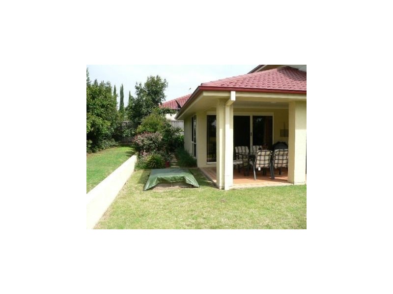 2 David Place, Manly West QLD 4179