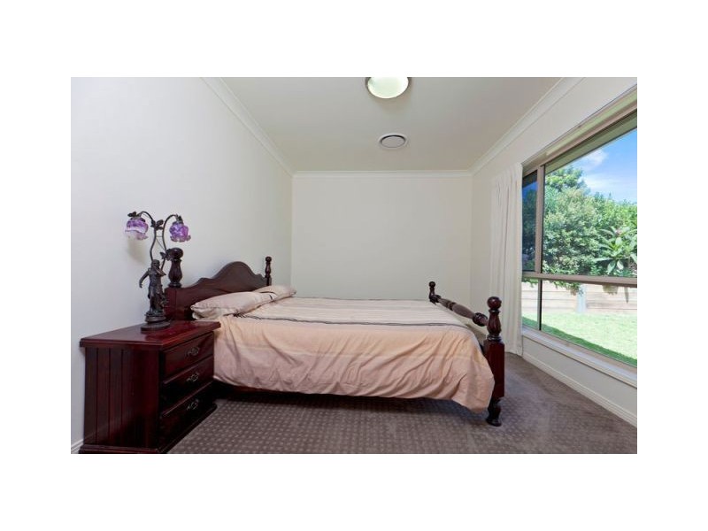 25 Brokenwood Circuit, Tingalpa QLD 4173