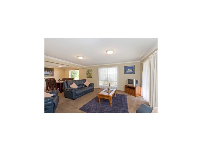 10 Balgowlah Street, Wakerley QLD 4154