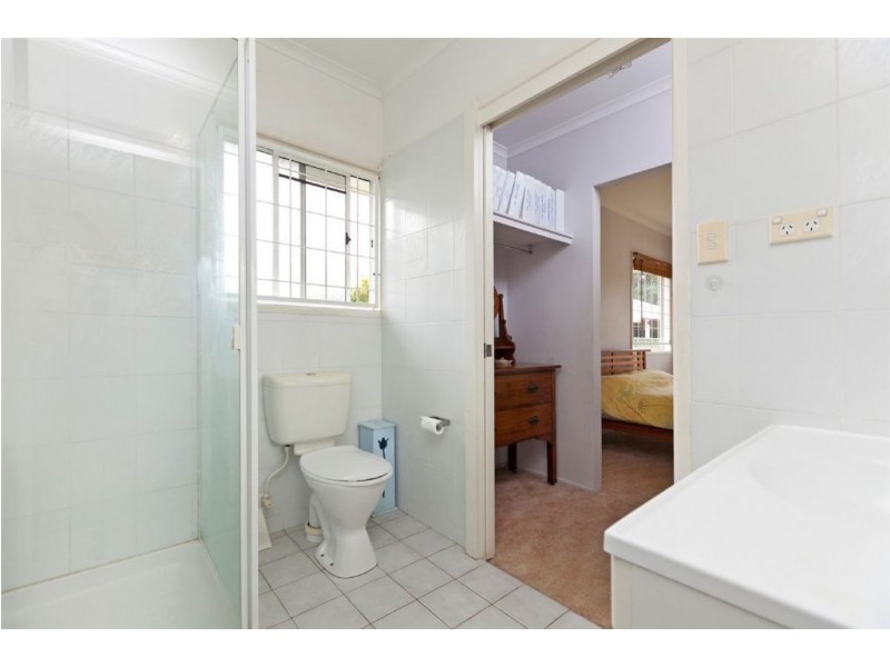 196 West Avenue, Wynnum QLD 4178