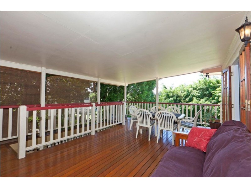 602 Vulture Street East, East Brisbane QLD 4169