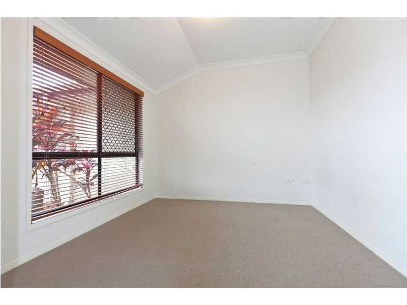 23 Whatmore Place, Manly West QLD 4179