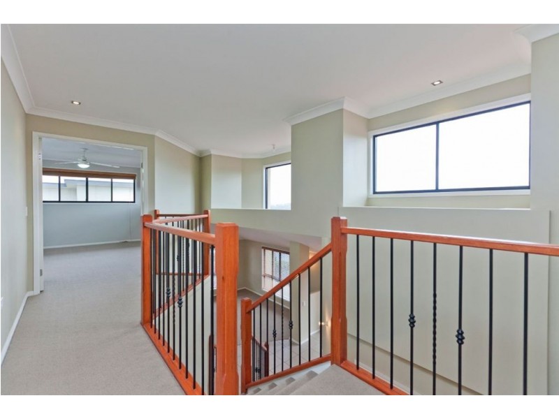 23 Whatmore Place, Manly West QLD 4179