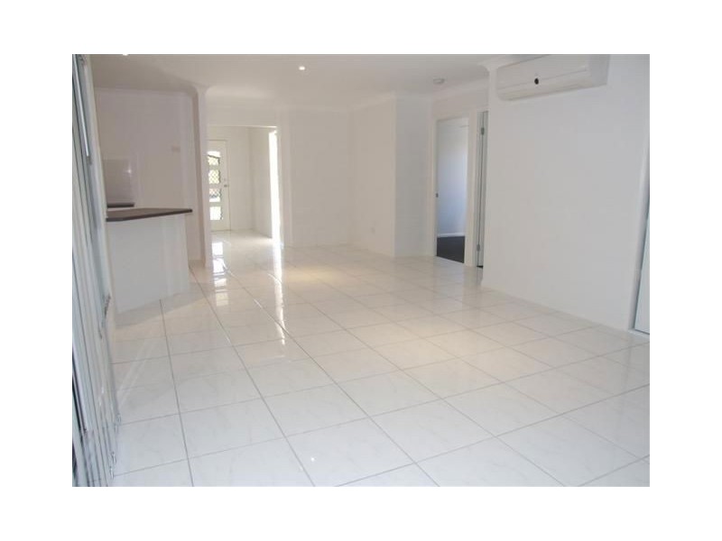 34 Wirra Circuit, Wynnum West QLD 4178