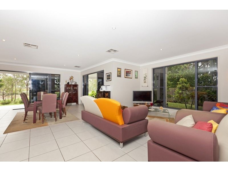 22 Williams Street, Wakerley QLD 4154