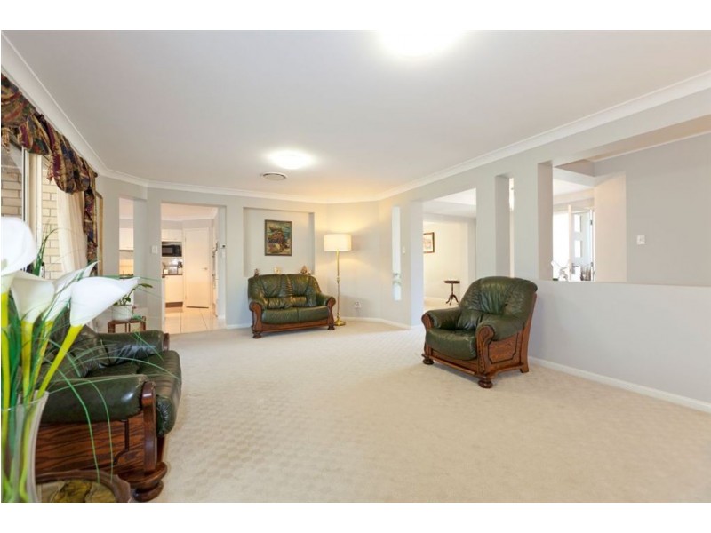 2 Paperbark Place, Wakerley QLD 4154