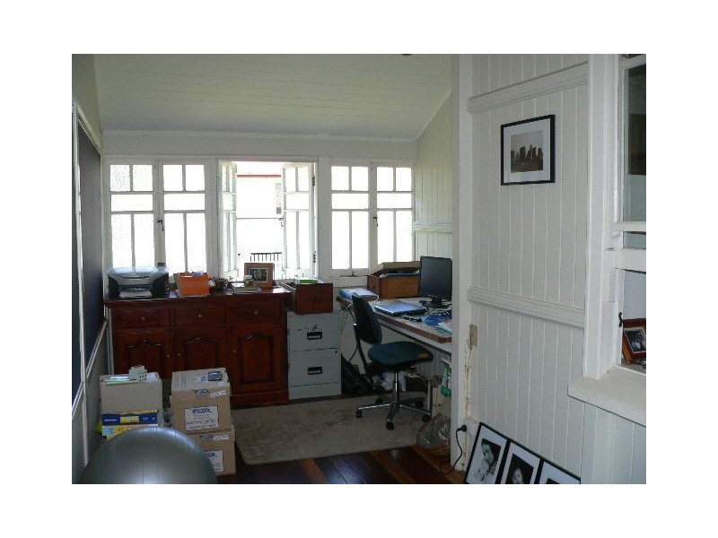 20 Parkview Avenue, Wynnum QLD 4178