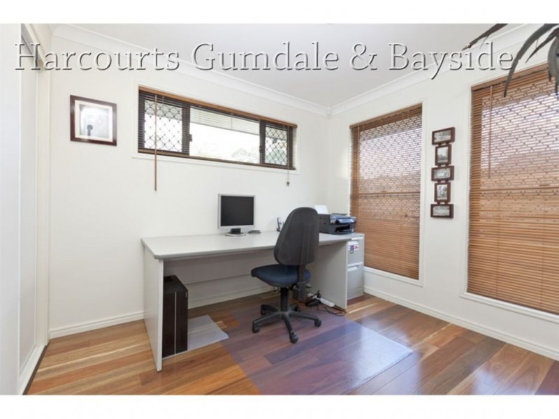 16 Bailey Street, Wakerley QLD 4154