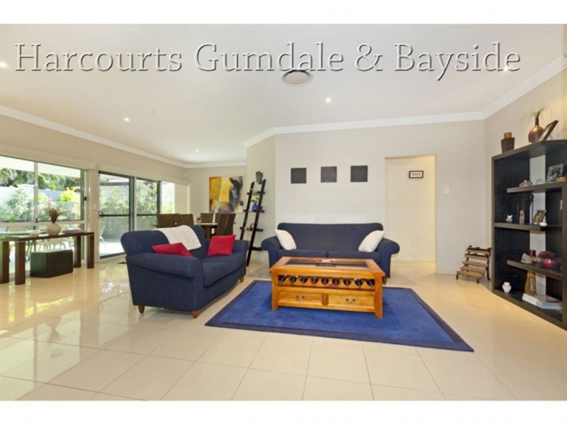 61 Moss Road, Wakerley QLD 4154