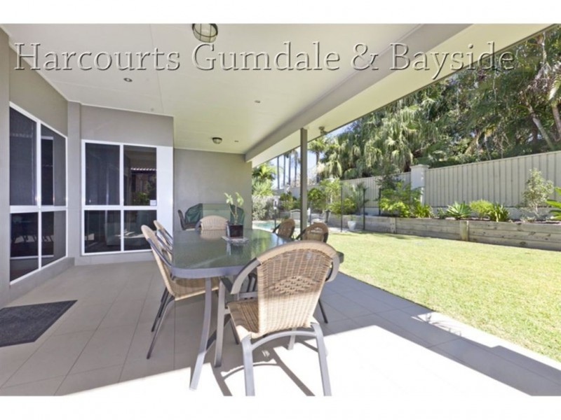 61 Moss Road, Wakerley QLD 4154