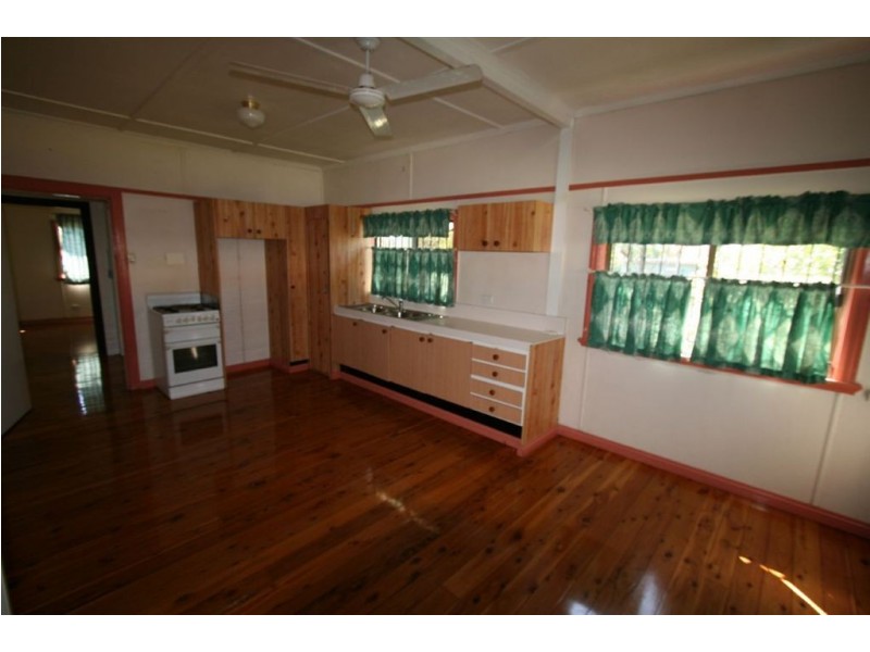 52 Besham Parade, Wynnum QLD 4178