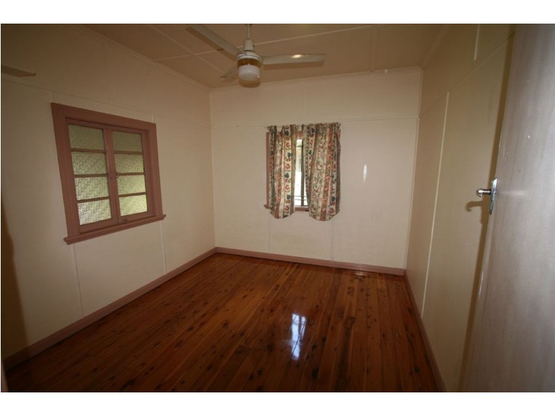 52 Besham Parade, Wynnum QLD 4178