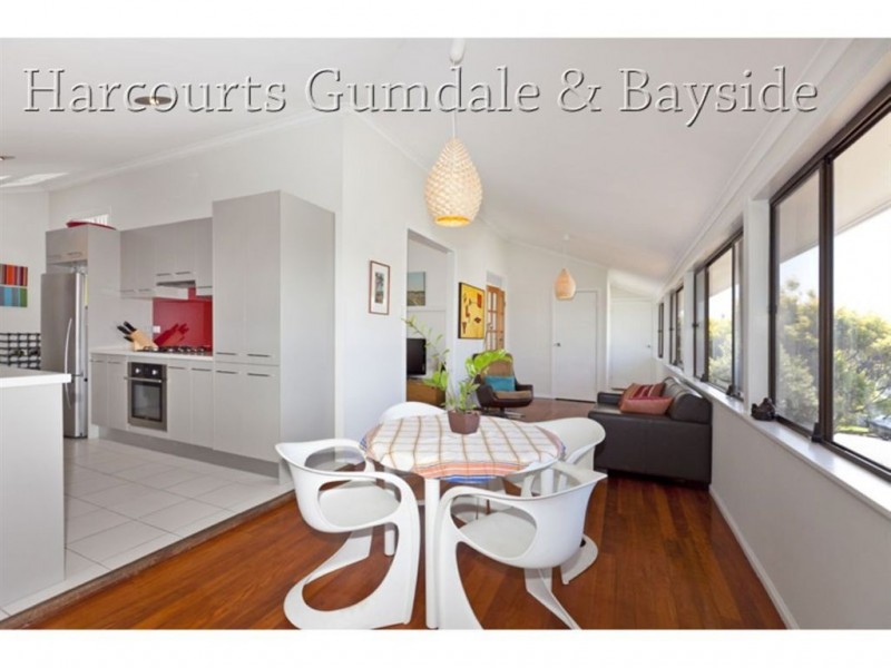 40 Southwick Street, Wynnum QLD 4178