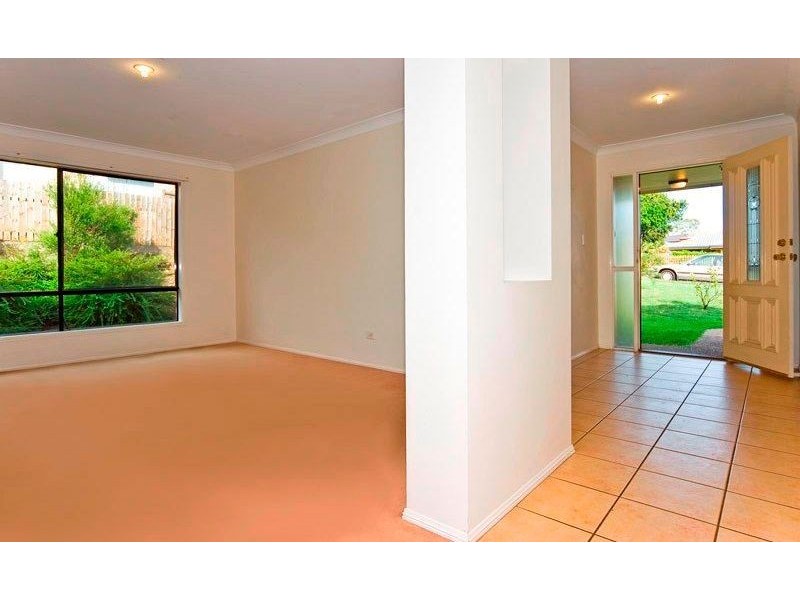 102 Hargreaves Road, Manly West QLD 4179