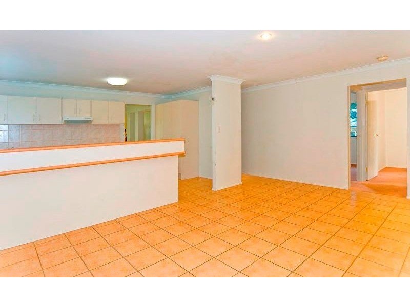 102 Hargreaves Road, Manly West QLD 4179
