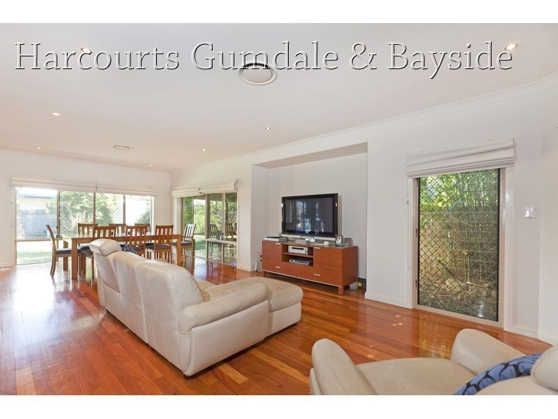 26 Hannah Circuit, Manly West QLD 4179