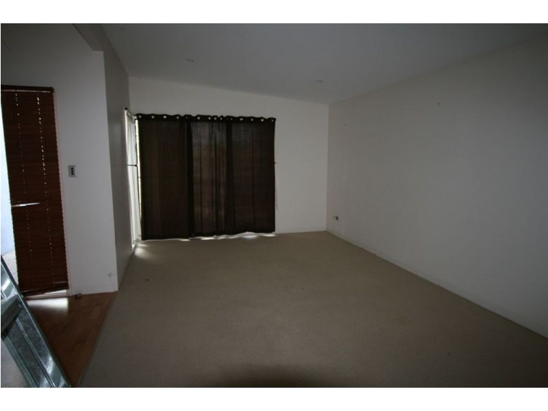 20 Frances Street, Victoria Point QLD 4165