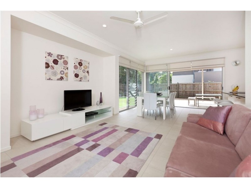 15 Barwin Street, Wakerley QLD 4154